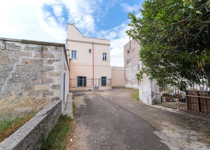 Puglia Monteroni di Lecce Property Grounds