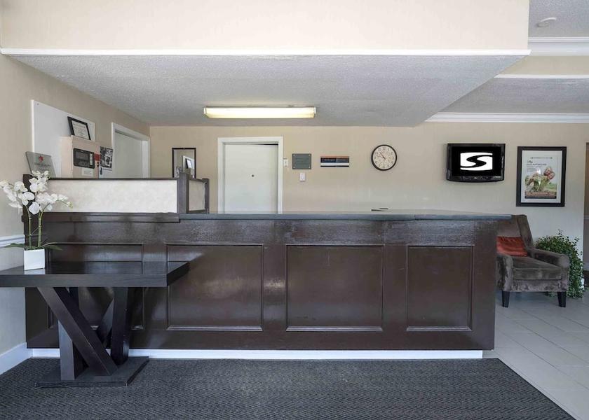 British Columbia Blue River Reception