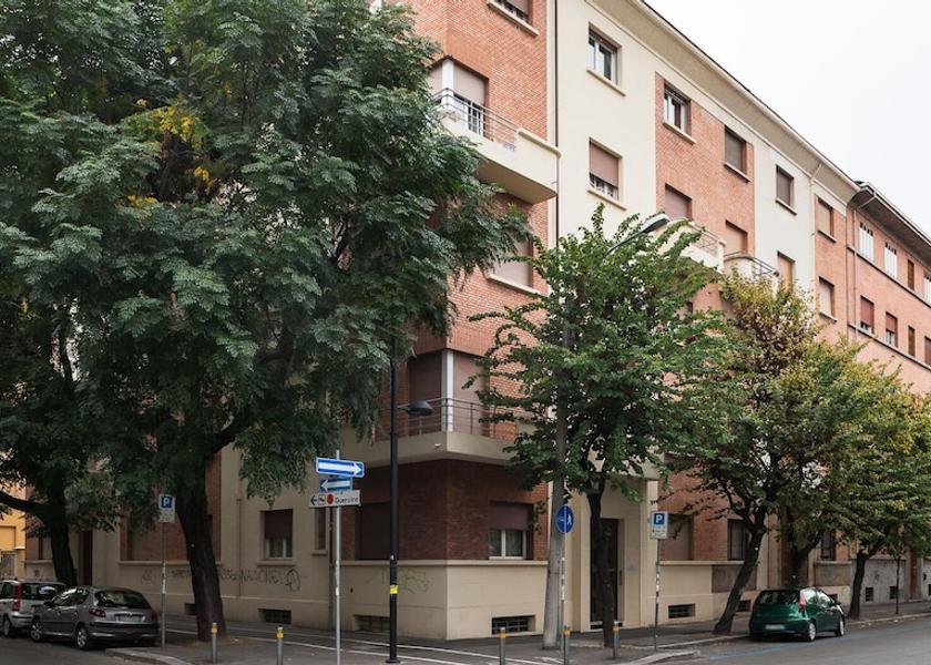 Emilia-Romagna Bologna Facade