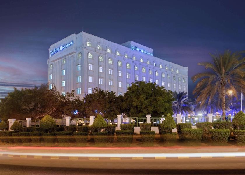  Muscat Exterior Detail