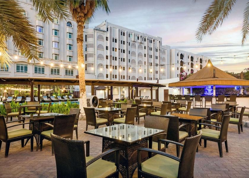 Muscat Governorate Muscat Bar (on property)