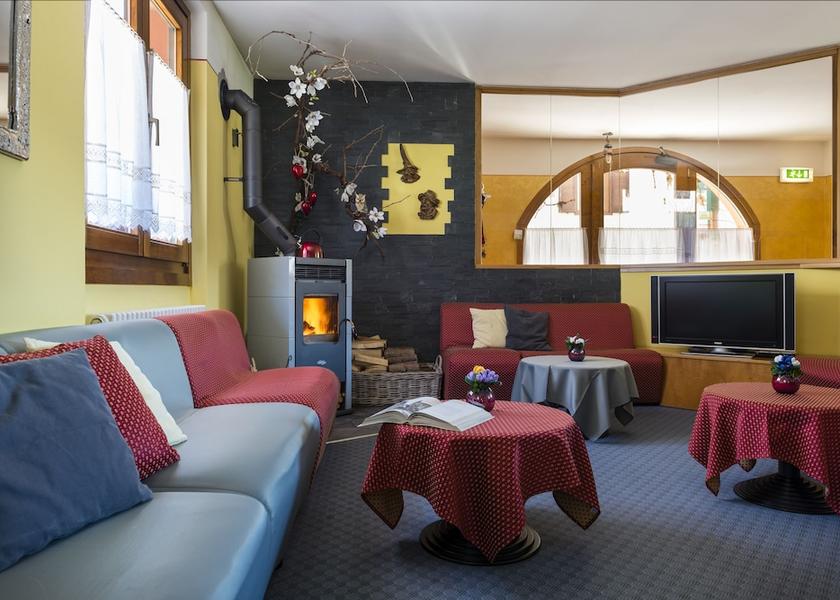 Trentino-Alto Adige Mezzana Lounge