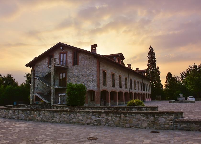 Piedmont Dogliani Exterior Detail