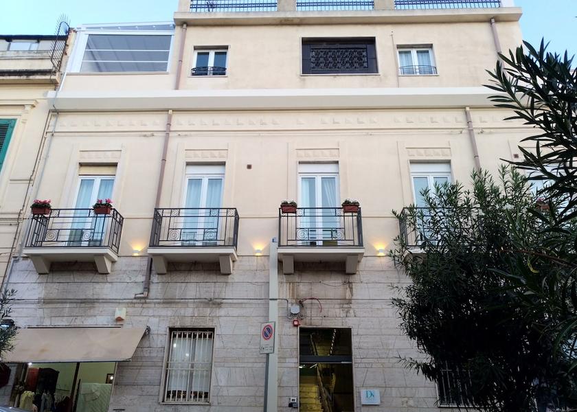 Calabria Reggio Di Calabria Facade