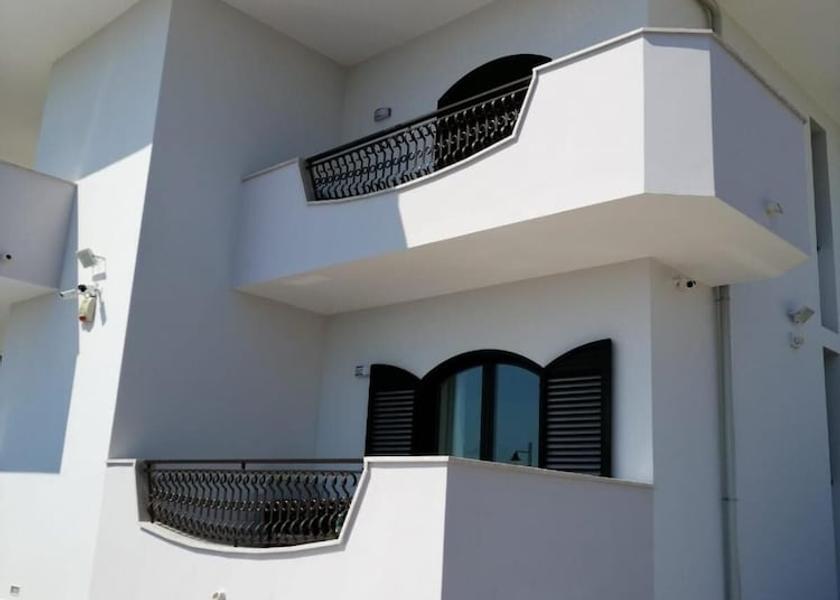 Lazio Formia Exterior Detail