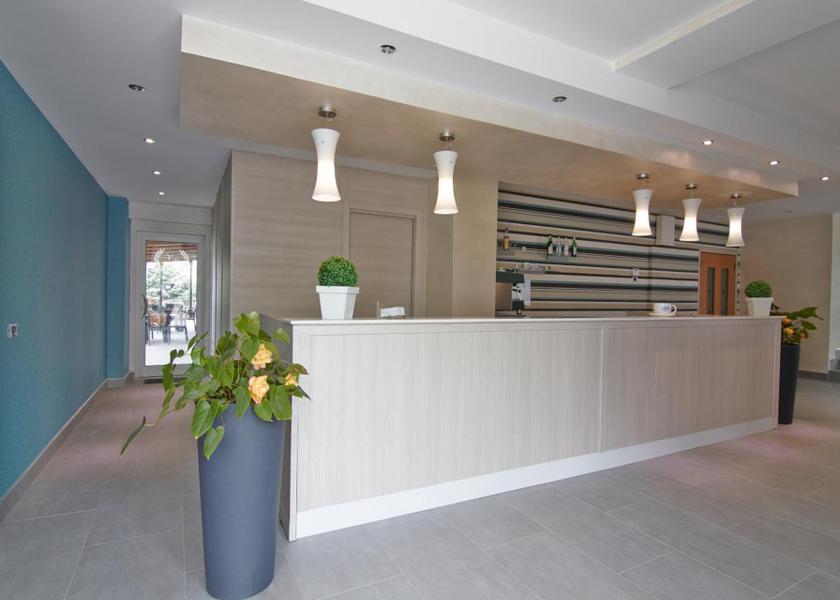 Puglia San Giovanni Rotondo lobby