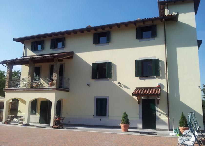 Piedmont Carpeneto Exterior Detail