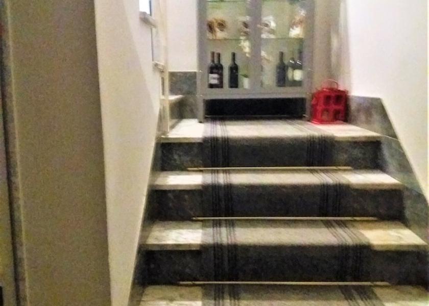 Puglia Canosa di Puglia Interior Entrance