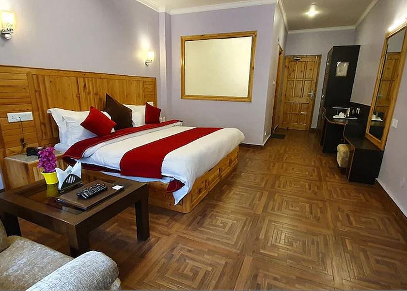 Himachal Pradesh Manali Luxury Room