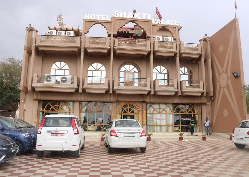 Rajasthan Churu Front of property