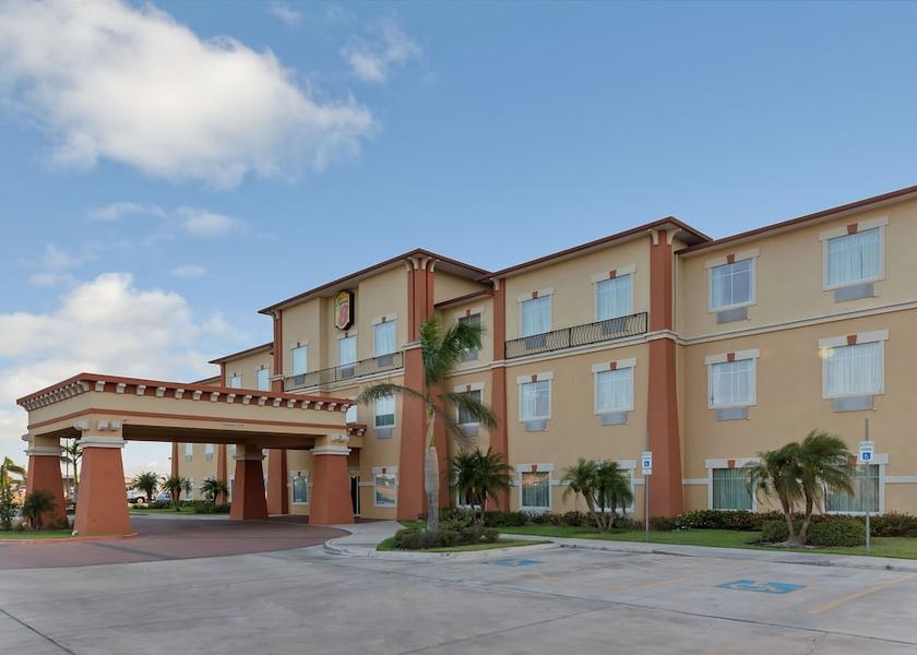 Texas Hidalgo Facade
