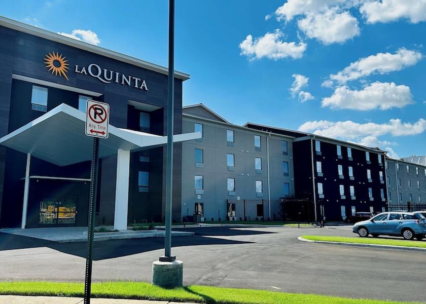 Tennessee Memphis Exterior Detail