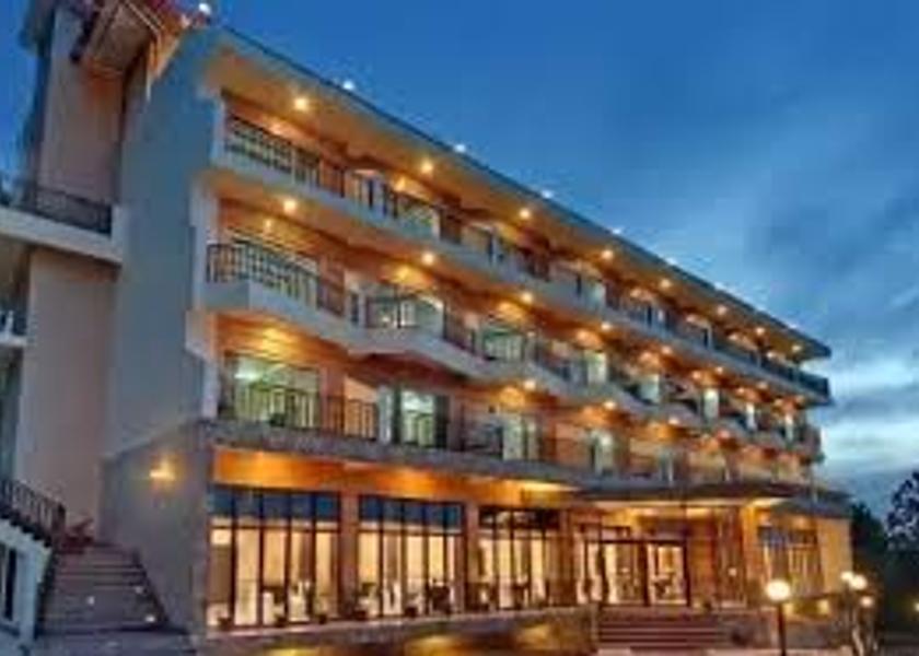 Uttarakhand Binsar Hotel Exterior