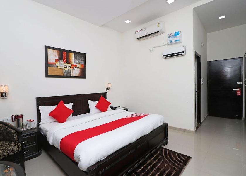 Uttar Pradesh Bareilly Room