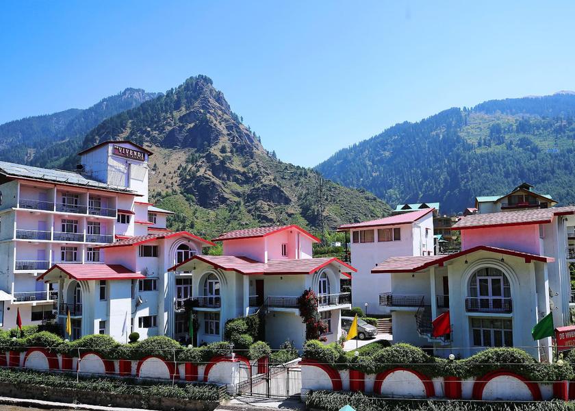 Himachal Pradesh Manali Hotel Exterior