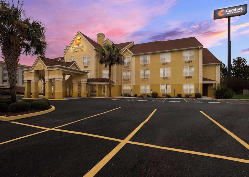 South Carolina Santee Exterior Detail