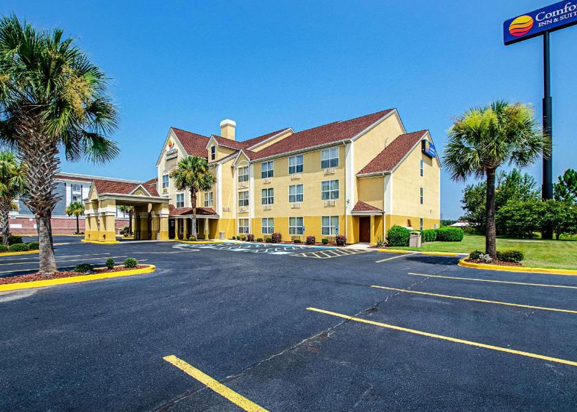 South Carolina Santee Hotel Exterior