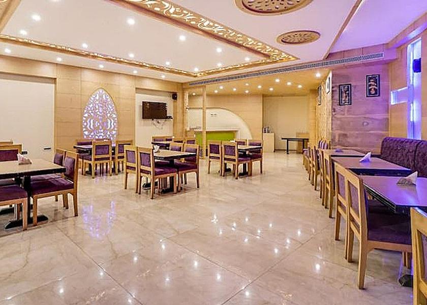 Uttarakhand Dehradun Food & Dining