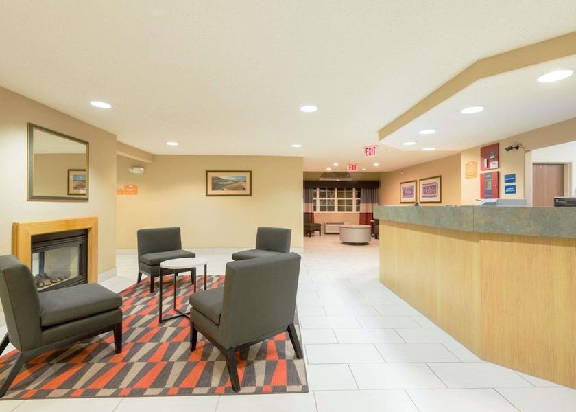 Colorado Pueblo Lobby
