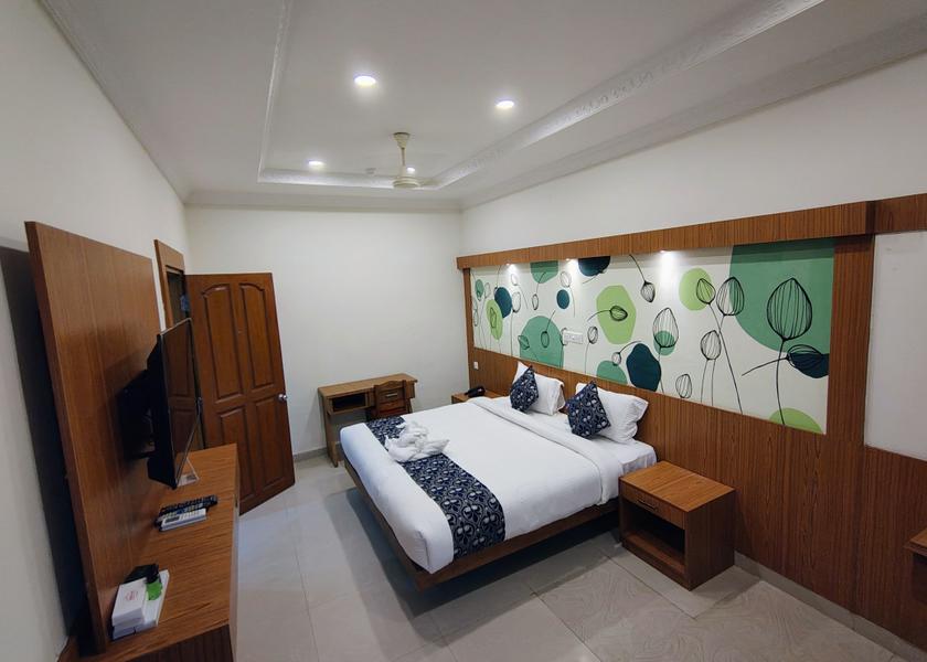 Kerala Kannur Club Suite