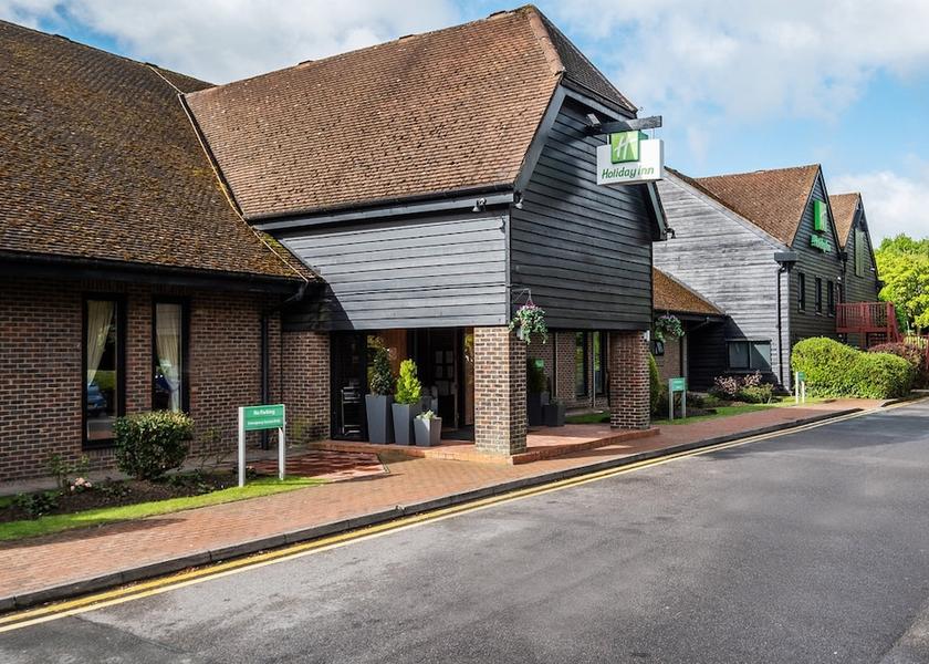 England Sevenoaks Exterior Detail