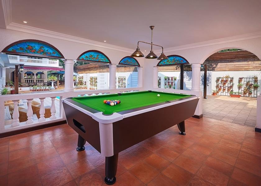 Game room