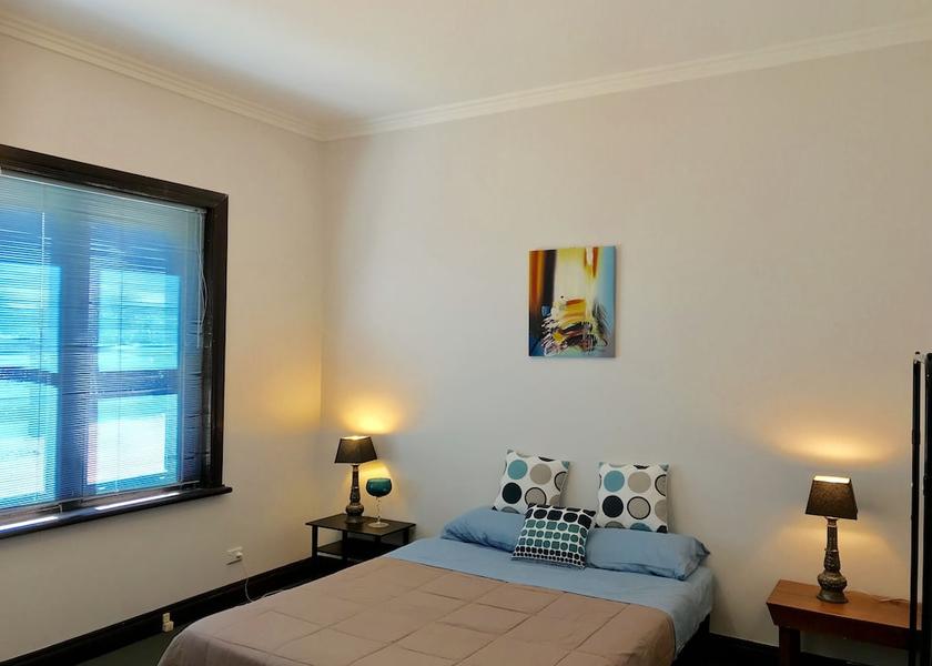 Victoria Port Campbell Room