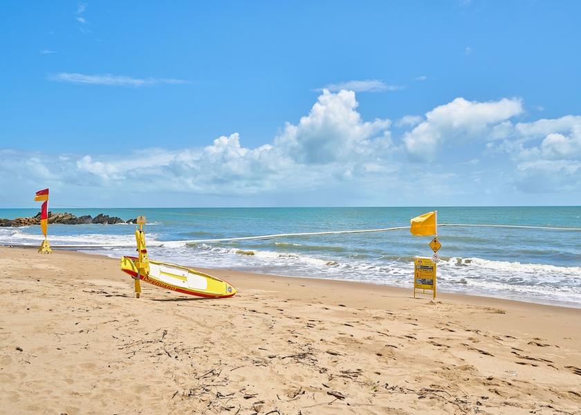 Queensland Cairns Beach