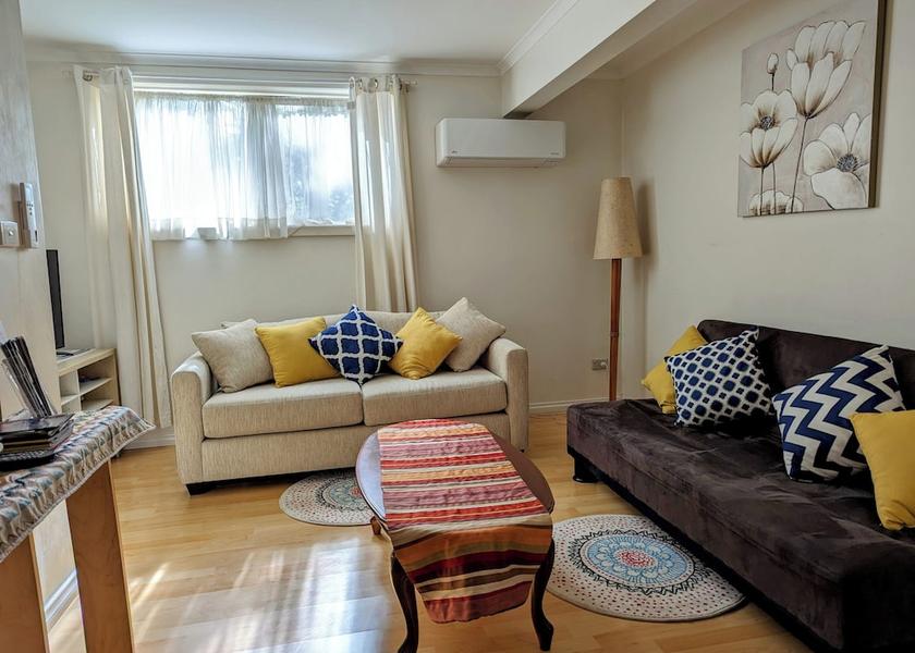 Victoria Melbourne Living Area