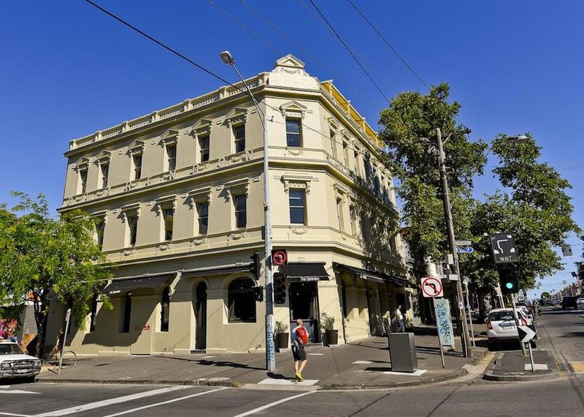 Victoria Melbourne Front of property