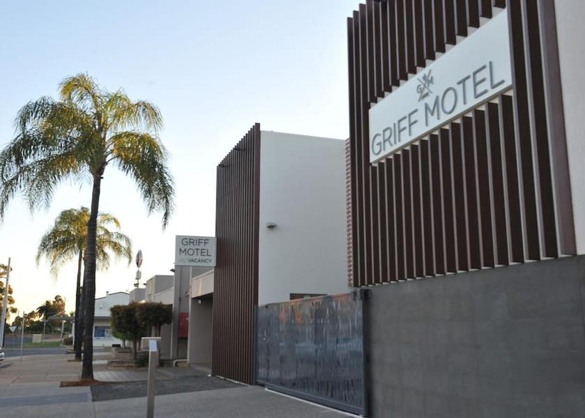 New South Wales Griffith Exterior