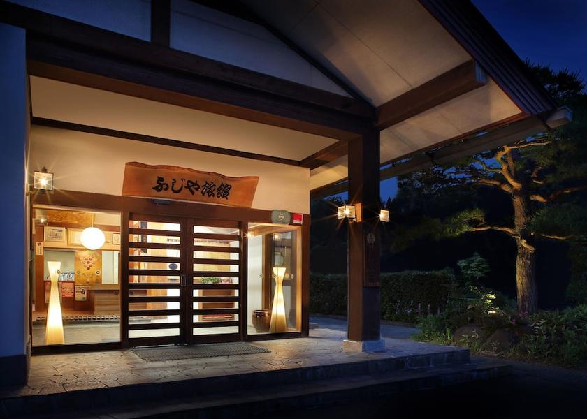 Yamagata Kaminoyama Property entrance