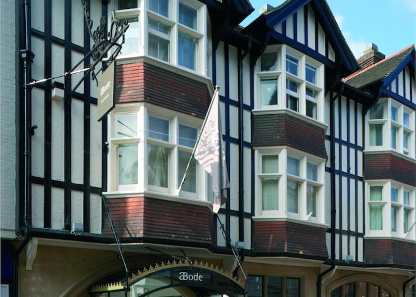 England Canterbury Facade