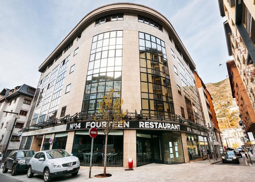  Escaldes-Engordany Facade