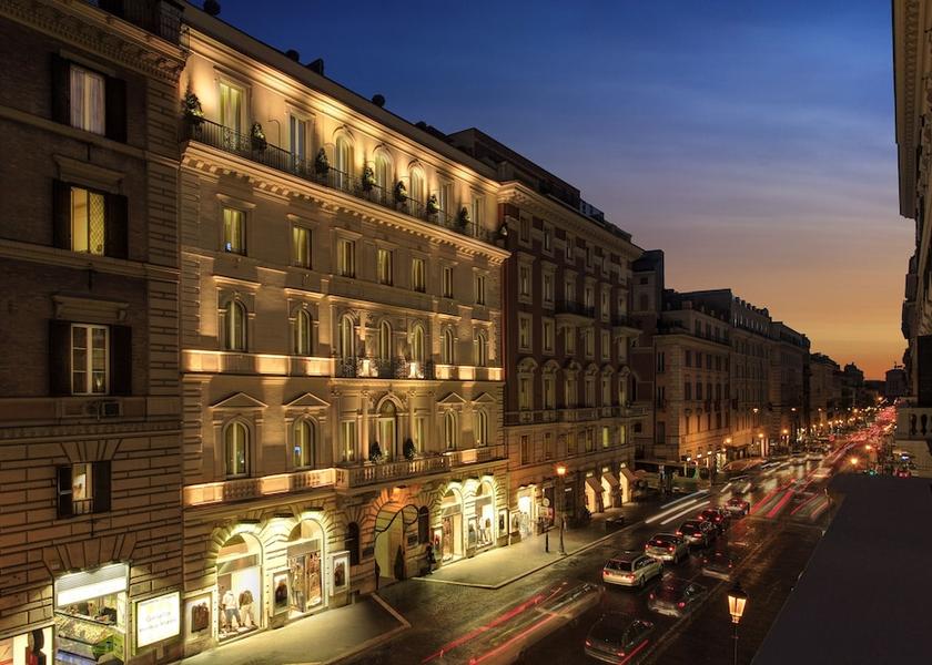 Front of property - evening/night