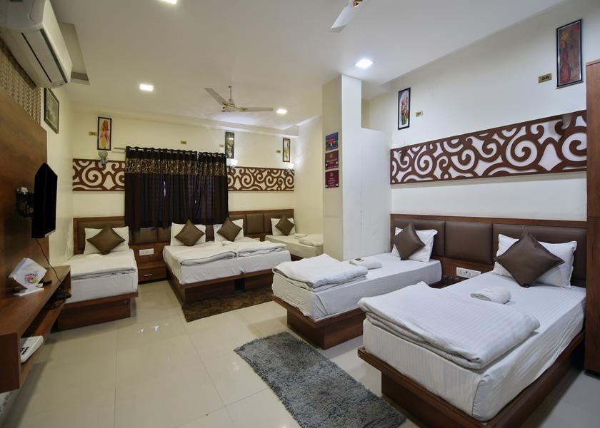 Madhya Pradesh Ujjain 1025
