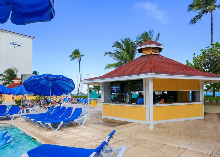  Nassau Snack Bar