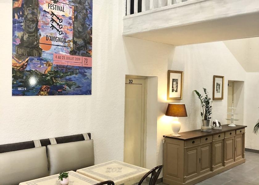 Occitanie Les Angles Reception
