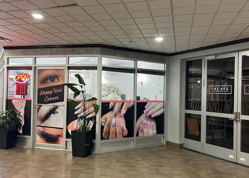 Nail salon