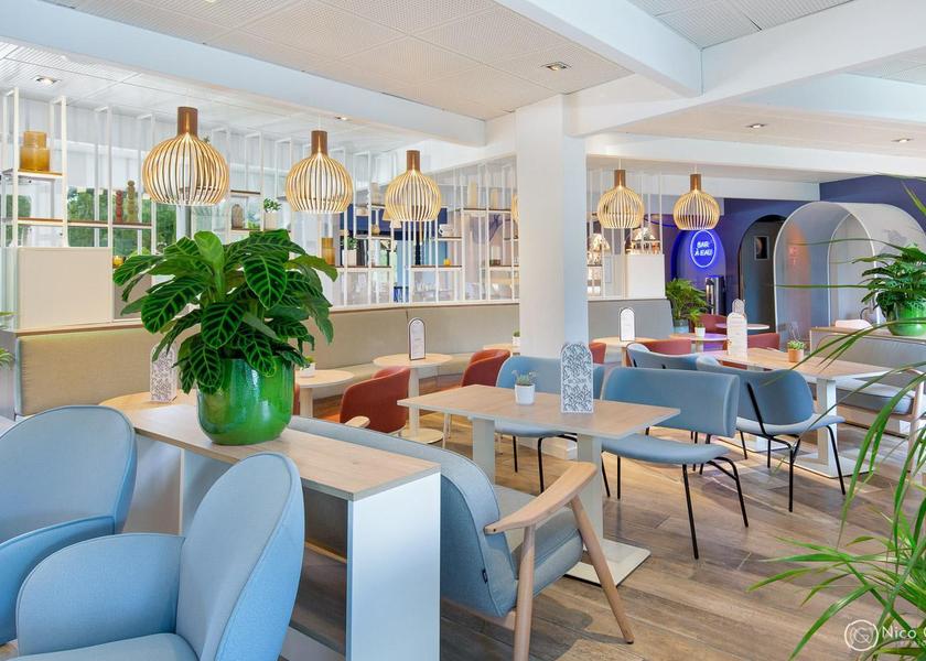 Provence - Alpes - Cote d'Azur Aix-en-Provence bar/lounge