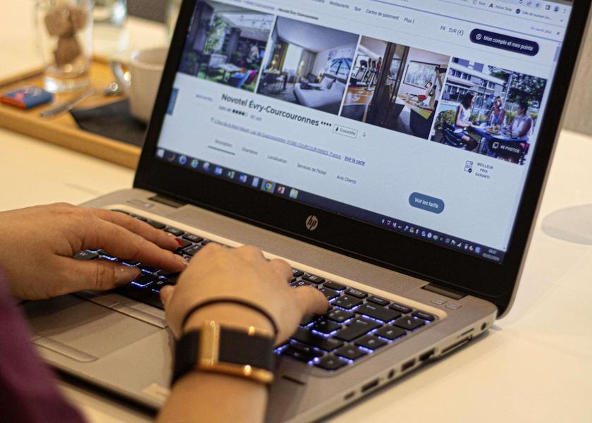 Île-de-France Évry-Courcouronnes Meeting Room