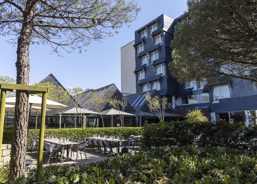 Brittany Carnac Terrace