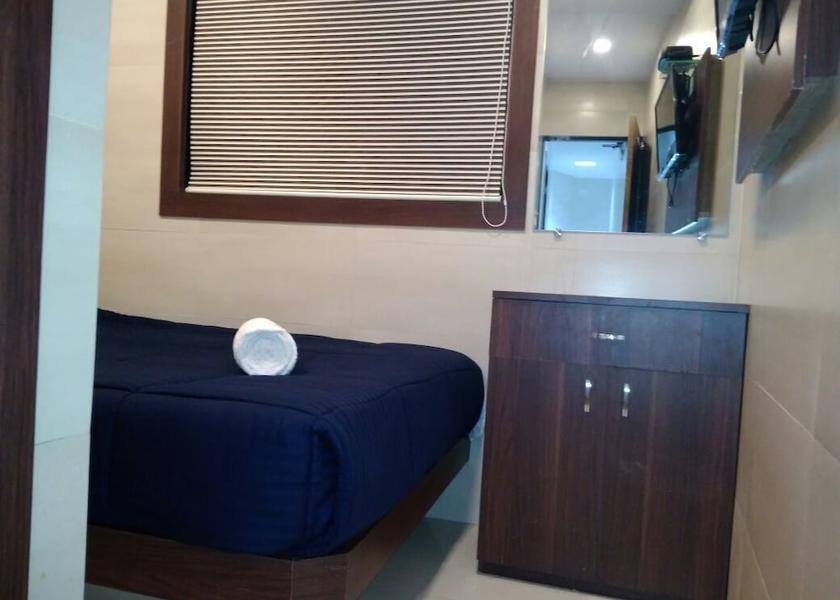 Maharashtra Mumbai Room