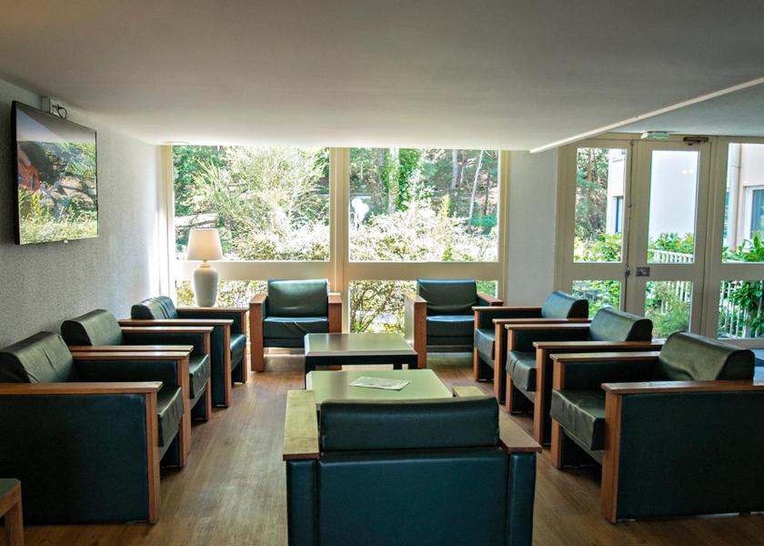 Île-de-France Nemours bar/lounge