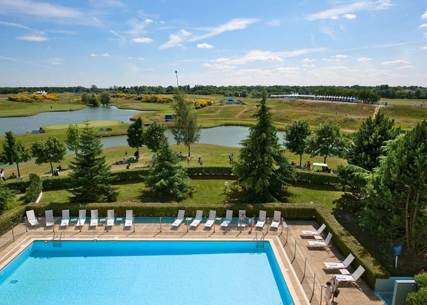 Ile-de-France Magny-Les-Hameaux View From Room