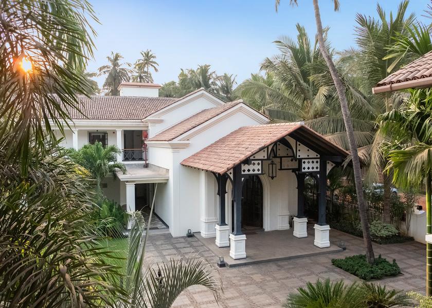 Goa Calangute Hotel Exterior