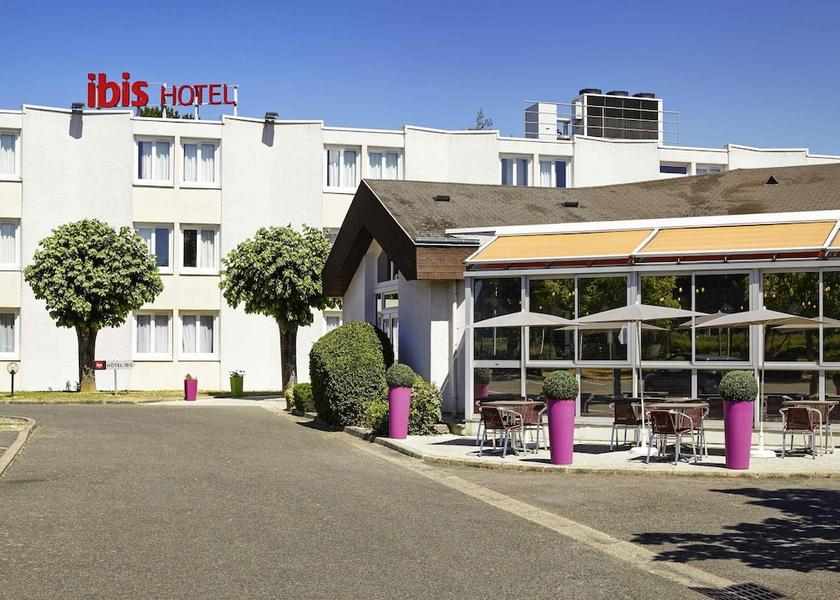 Centre - Loire Valley Luce Exterior Detail