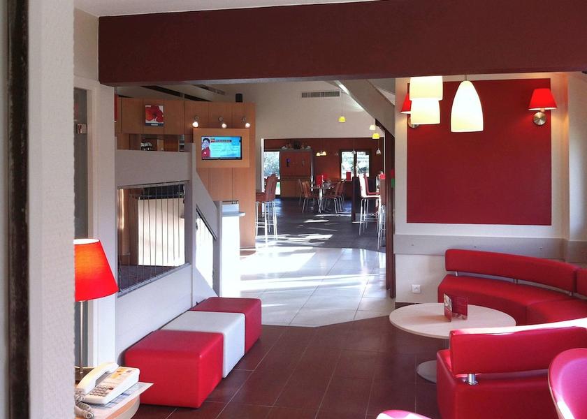 Auvergne-Rhone-Alpes Bourg-en-Bresse Exterior Detail