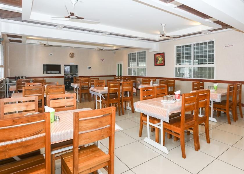 Karnataka Coorg Breakfast area