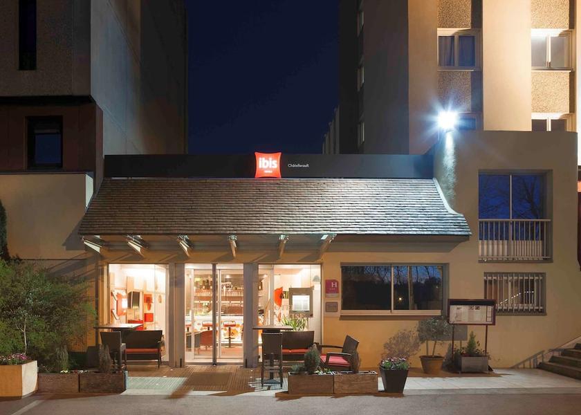 Nouvelle-Aquitaine Chatellerault Exterior Detail